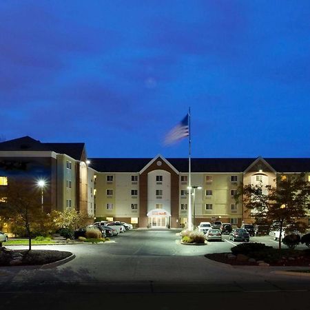 Sonesta Simply Suites Cleveland North Olmsted Airport Kültér fotó