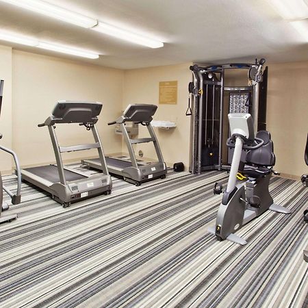 Sonesta Simply Suites Cleveland North Olmsted Airport Kültér fotó