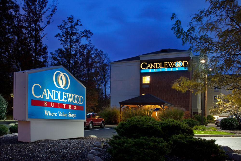 Sonesta Simply Suites Cleveland North Olmsted Airport Kültér fotó