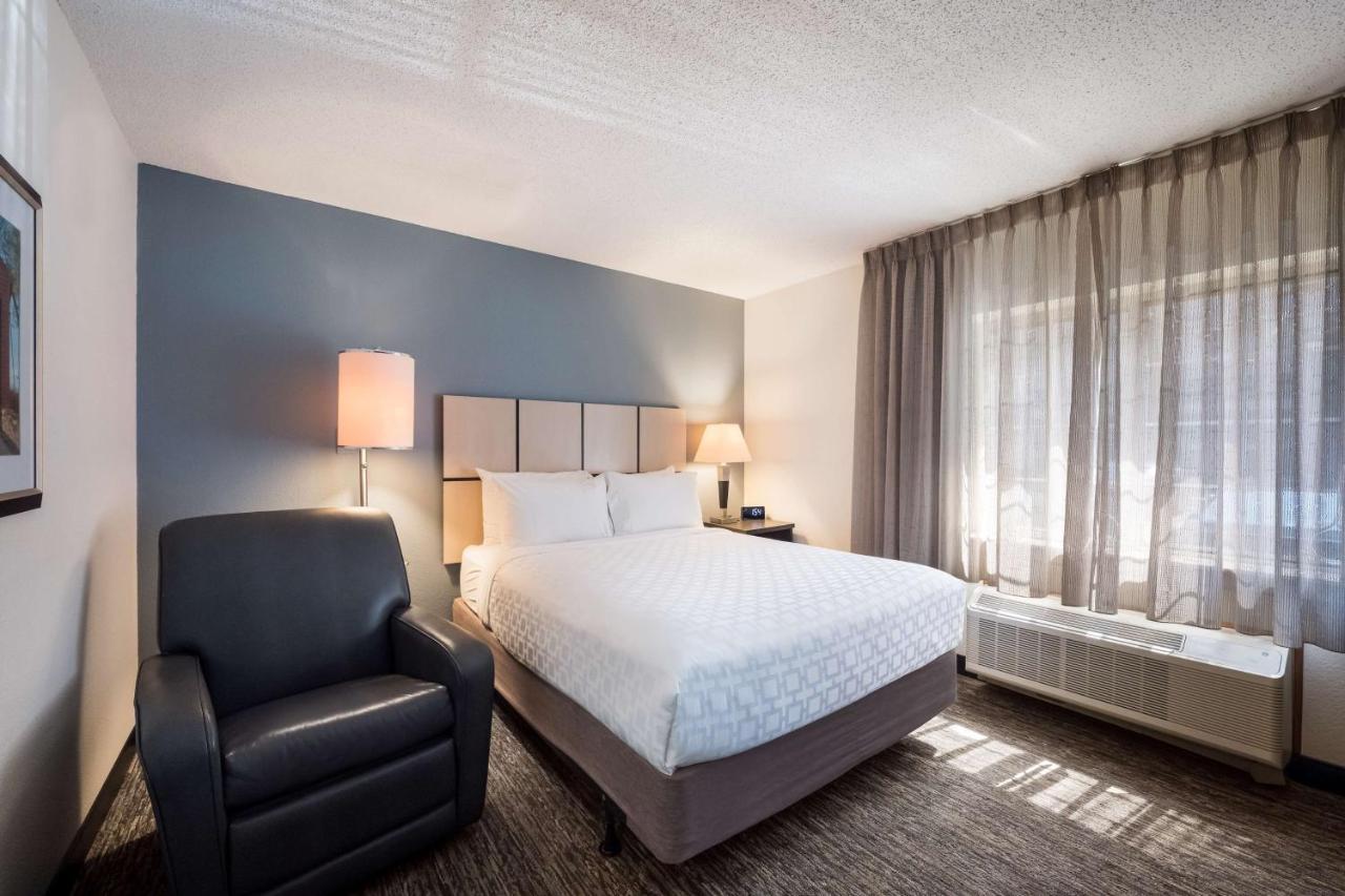 Sonesta Simply Suites Cleveland North Olmsted Airport Kültér fotó