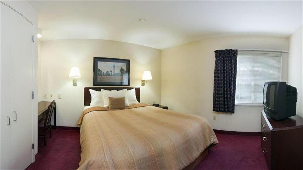 Sonesta Simply Suites Cleveland North Olmsted Airport Kültér fotó